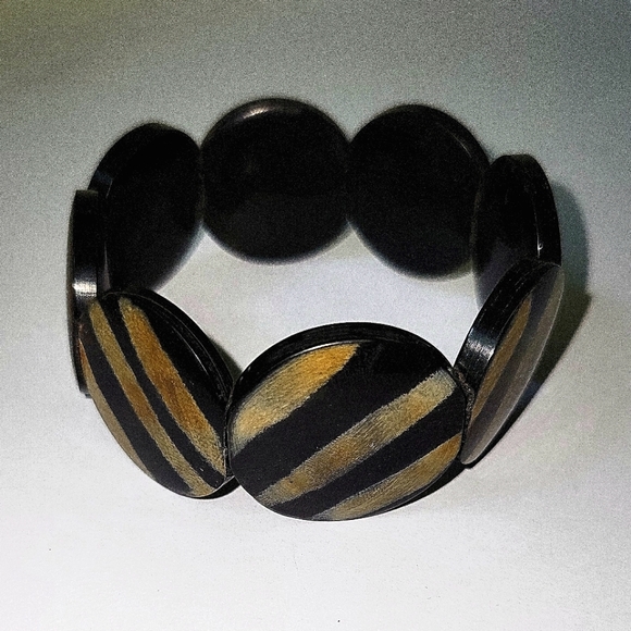 NEW! Genuine Water Buffalo Horn, Chunky Stretch Bracelet, Cruelty-Free, Unisex - Picture 5 of 6